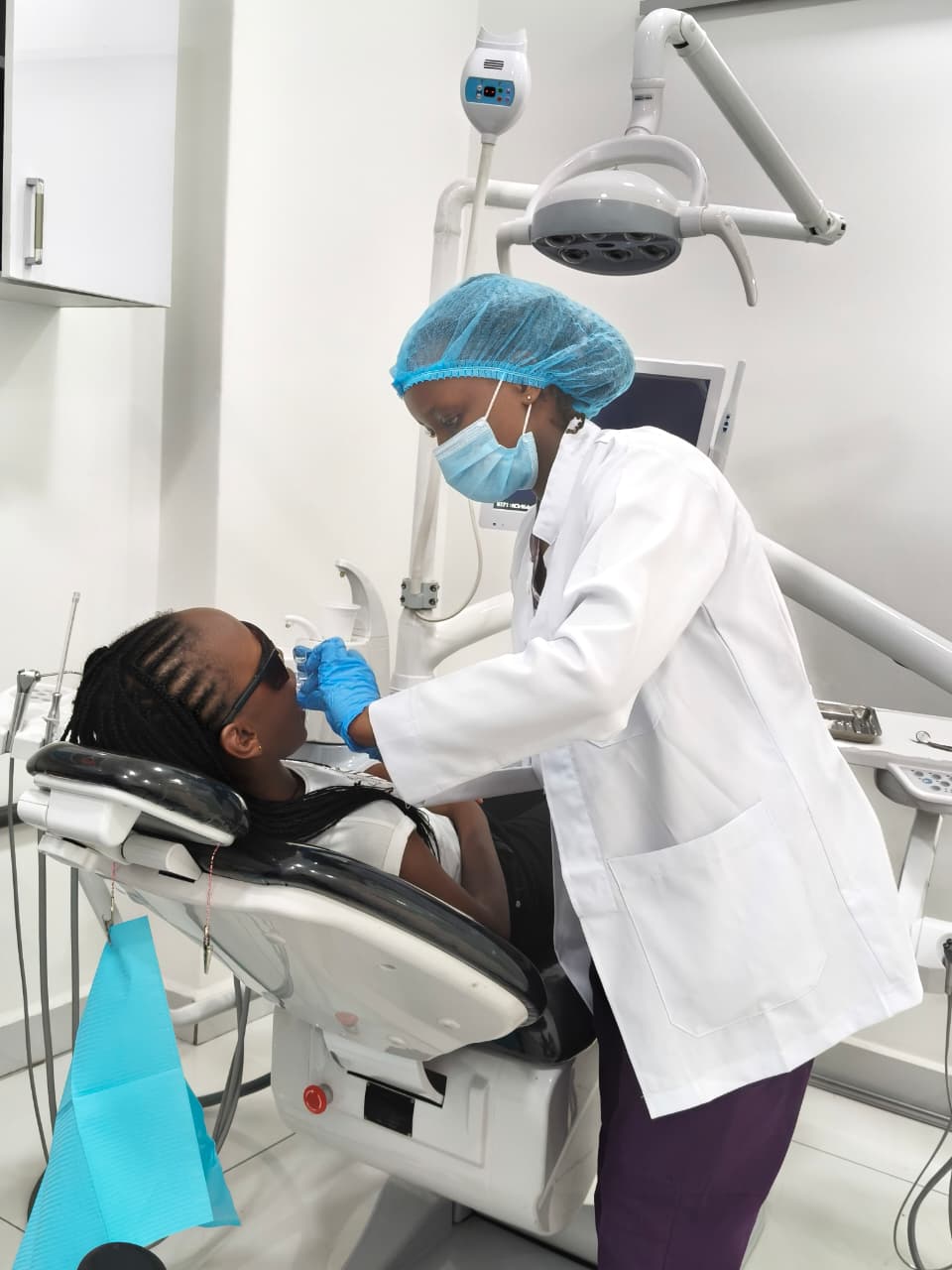 Teeth Whitening vs. Cleaning: What Your Smile Really Needs